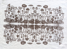 Load image into Gallery viewer, Mushroom Print Floursack Cloth Napkins
