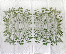 Load image into Gallery viewer, Herbal Print Floursack Cloth Napkins

